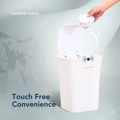 White Plastic Touchless Motion Sensor Trash Can 2.6 Gallon