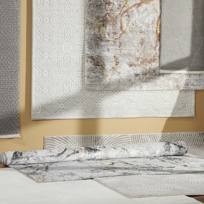 Maya Gray High-Low Texture Synthetic Area Rug 5'2" x 7'2"