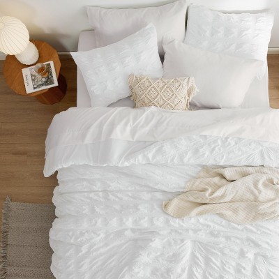White Seersucker 7-Piece Queen Bedding Set