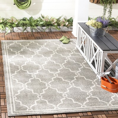 Reversible Dark Grey and Beige Trellis Synthetic Area Rug 3' x 5'