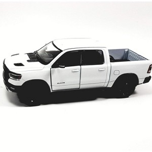 KiNSMART - 2019 Dodge Ram 1500 Pickup 1:46 O Scale 5" Die Cast Metal Model Toy Truck White - 1 of 1