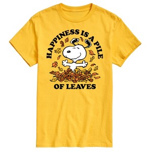 Men's - Peanuts - Happiness Is A Pile Of Leaves Short Sleeve Graphic T-Shirt - 1 of 4