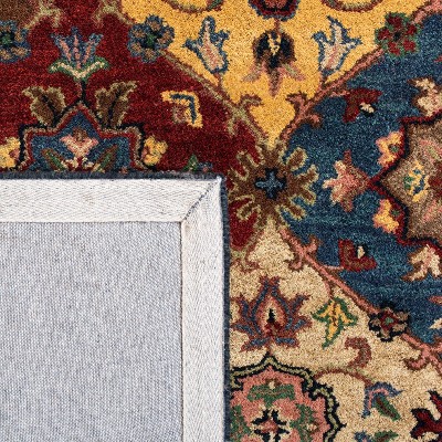 Elegant Heritage Hand-Tufted Wool Rectangular Rug in Rich Red