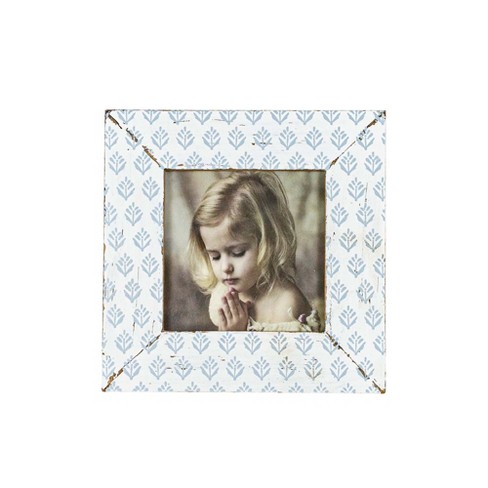 Birch Lane™ Amma 4 x 6 Picture Frame - Blue and White Floral Petals  Polyresin Portrait Holder - Decorative Glass Frame for Home or Office -  Sentimental Gift Idea