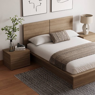 James 4-Piece Brown Oak Bedroom Set with Queen Platform Bed
