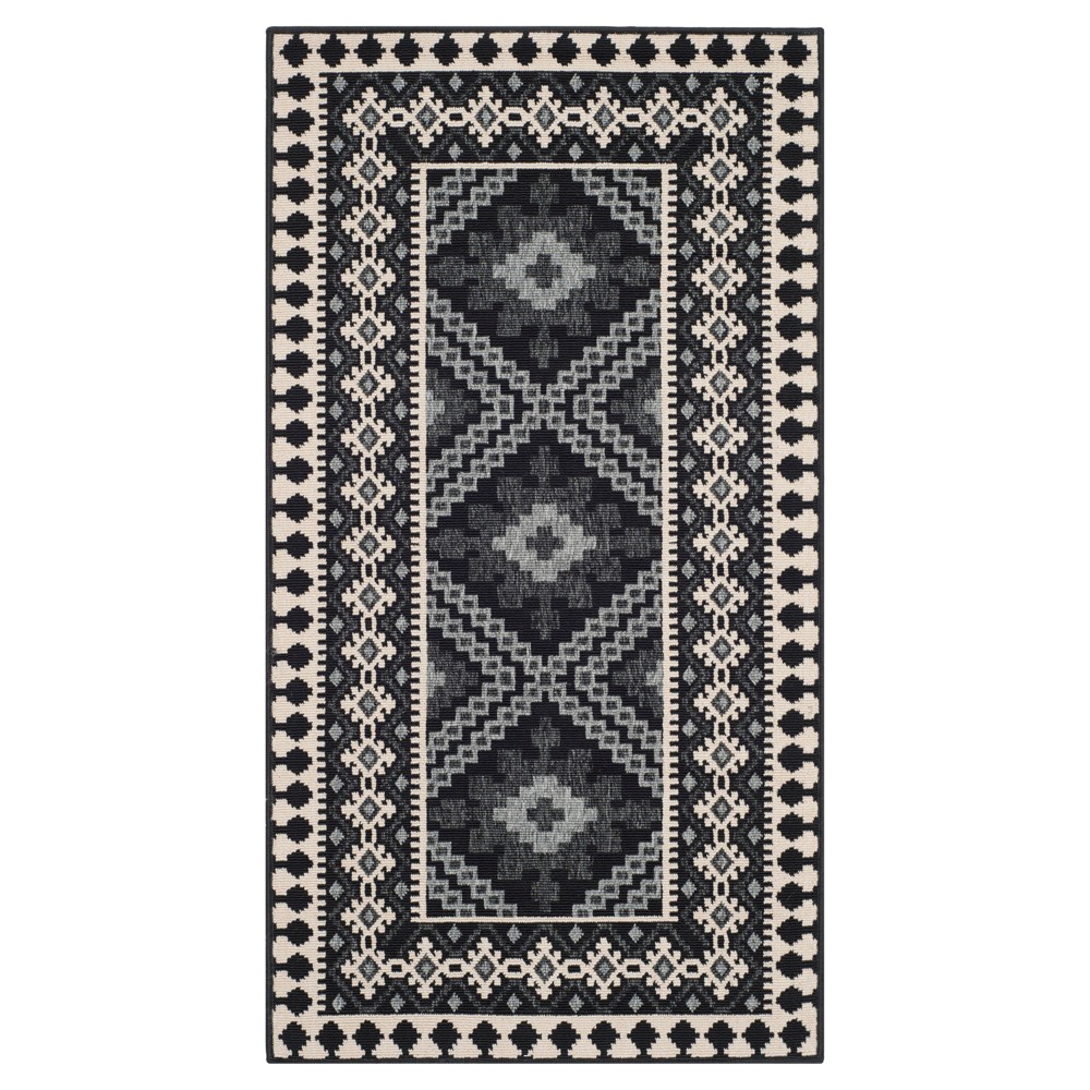 Nadir Indoor/Outdoor Accent Rug - Black/Creme (2'7inx5') - Safavieh