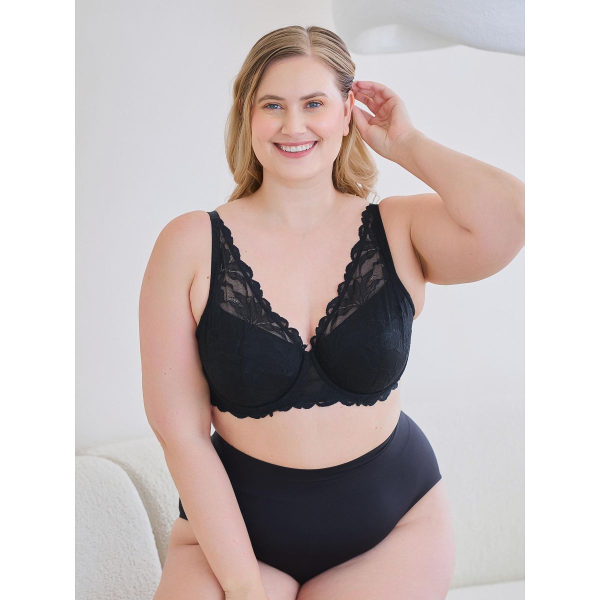 Leading Lady Women's The Willow - Lace Plunge Underwire Bra (5944) - thumbnail 4