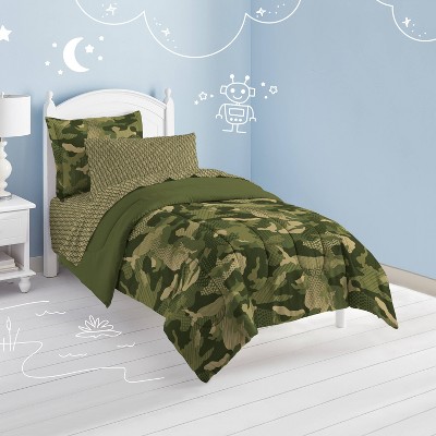 Twin Green and Olive Microfiber Camouflage Bed in a Bag Set