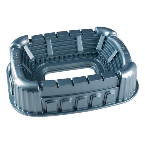 Nordic Ware 12 Cup Formed Aluminum Bundt Pan Blue With Cake Keeper : Target