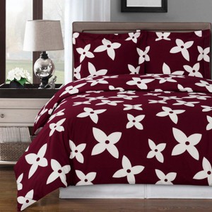 Egyptian Linens Desiree Duvet Cover Set, King/Calking - 1 of 4