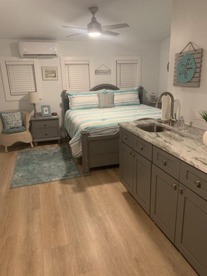 Guest review image 2 of 2, zoom in