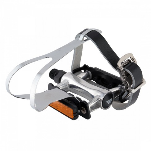 Cage pedals clearance