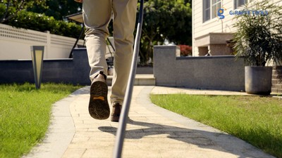 Giraffe Tools 130' Dark Gray Retractable Garden Hose Reel