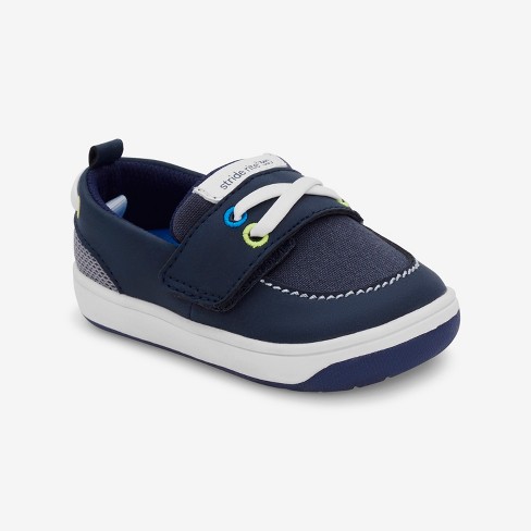 Stride rite baby walking best sale shoes target