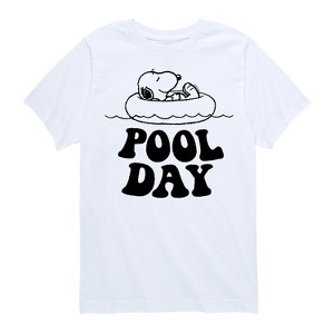 Boys' - Peanuts - Pool Day Short Sleeve Graphic T-Shirt - 1 of 4