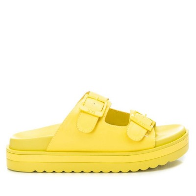 Xti Women's Double Strap Buckle Waterproof Sandals 141109 - Yellow