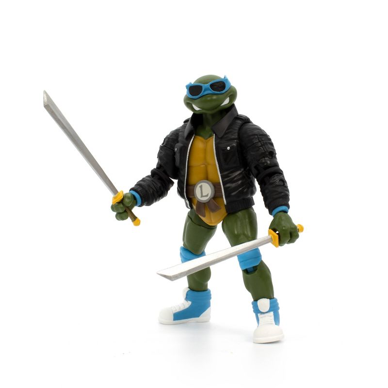 BST AXN Teenage Mutant Ninja Turtles - Street Gang Leonardo Action Figure, 4 of 8