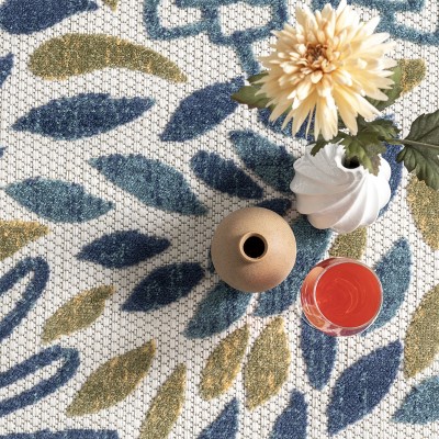 Teal and Ivory Floral Synthetic 5' x 8' Area Rug