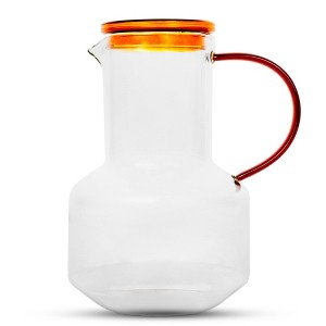 Elle Decor Glass Pitcher with Amber Lid, 48-Ounce Durable Borosilicate Glass Water Pitcher with Lid and Spout - 1 of 4