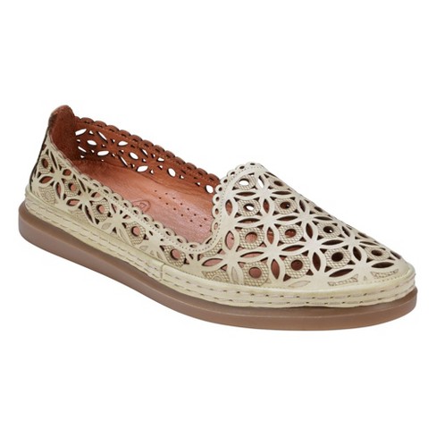 Cools 21 Tumi Mint 41 Perforated Memory Foam Leather Flats : Target