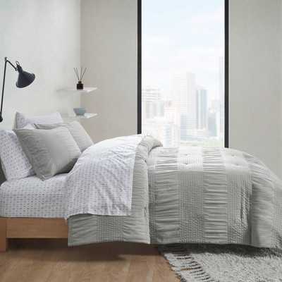 Gray King Microfiber 7-Piece Bed in a Bag Set