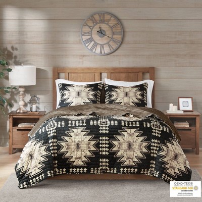 Full Black and Tan Aztec Pattern Quilt Set