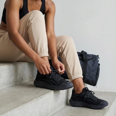 Женские кроссовки CUSHIONAIRE Trax Lace-Up Mesh Womens Shoes - Lightweight Platform Fashion Sneakers Casual Gym Shoes for Women , Black 9 — фото 3