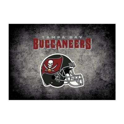 NFL Tampa Bay Buccaneers 4'x6' Distressed Rug