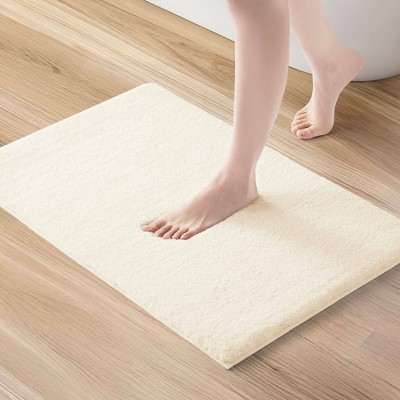 Ivory Microfiber Quick Dry Marshmallow Bath Rug