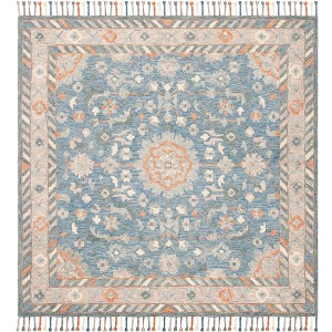 Aspen W/ Tassels APN123 Hand Tufted Indoor Rugs - Safavieh - 1 of 4