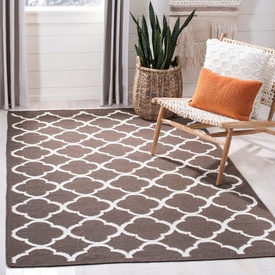 Navy and Ivory Geometric Wool Flat Weave Rug, 5' x 7'