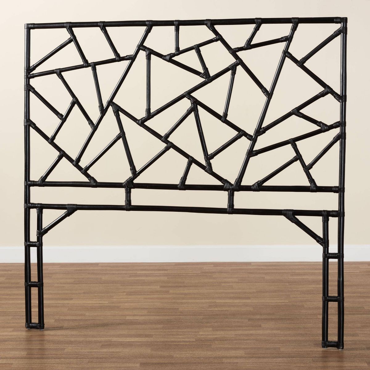 bali & pari Queen Size Frydel Rattan Standalone Headboard Black - thumbnail 3