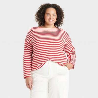 Women's Long Sleeve Boat Neck T-Shirt - Universal Thread™