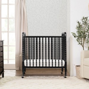 DaVinci Jenny Lind 3-in-1 Convertible Mini Crib - 1 of 4