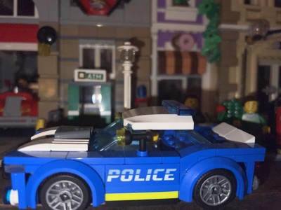 LEGO City La voiture de police 60312 Ensemble de construction (94 pièces)  Comprend 94 pièces, 5+ ans 