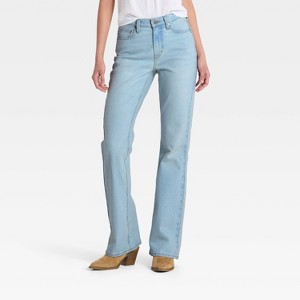 Jeans acampanados de tiro medio para mujer - Universal Thread™