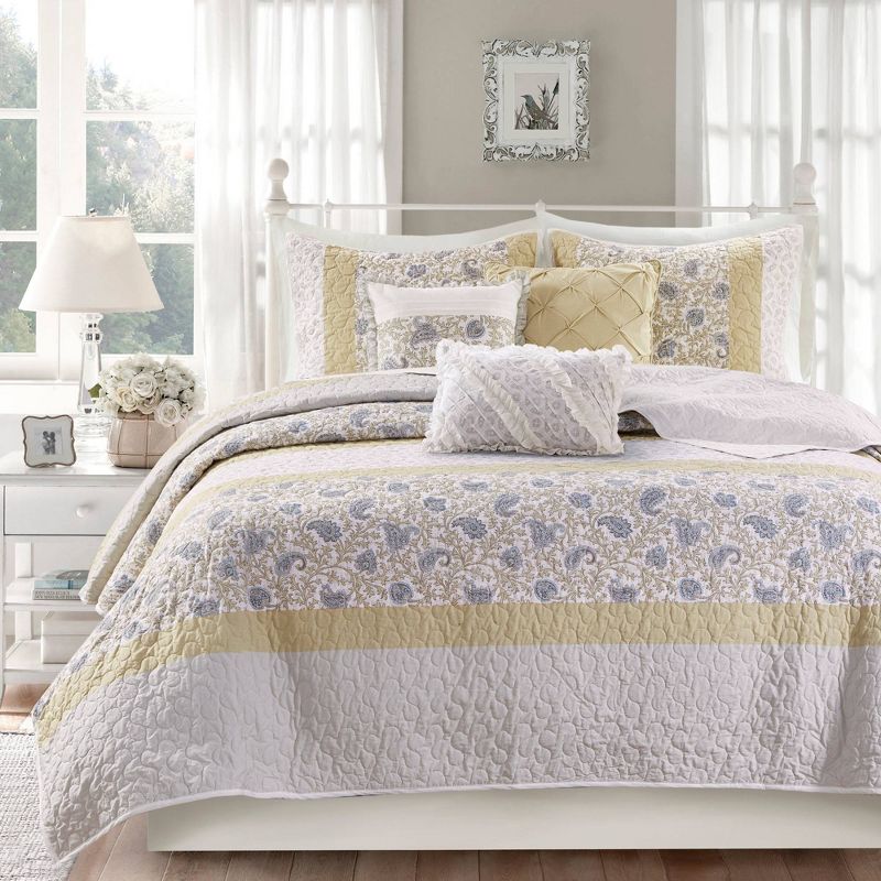 Madison Park 6pc Reversible Stella Cotton Percale with Throw Pillows Quilt Bedding Set , 3 of 12