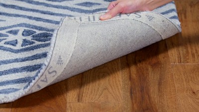 Artisan Blue Wool 4' x 6' Hand-Tufted Rectangular Area Rug
