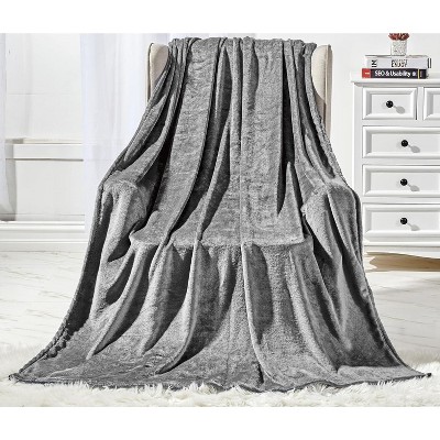 Plazatex Microplush and Microfiber All Season Hydrophobic  Polyester Solid Throw Blanket 50" x 60", Grey