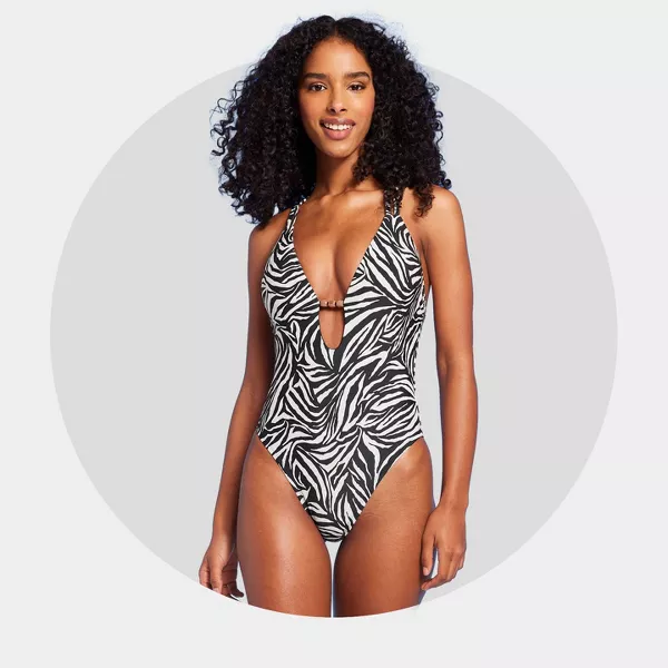 Essentials by Gottex Womens One Piece Textured Swimsuit Built in Bra (10,  Black) : Clothing, Shoes & Jewelry 