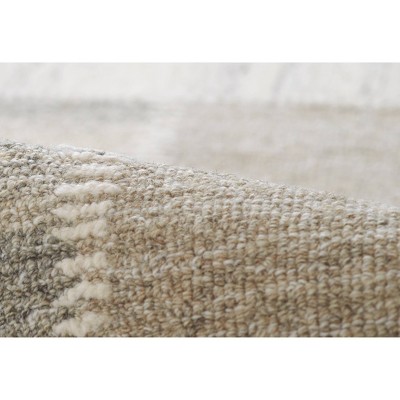 Handmade Tufted Gray Wool and Viscose Rectangular Rug