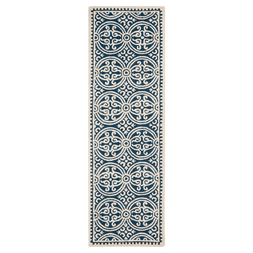 2'6inx6' Navy/Ivory Geometric Tufted Runner - Safavieh