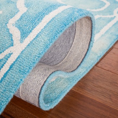 Turquoise and Ivory Hand-Tufted Wool Area Rug 4' x 6'