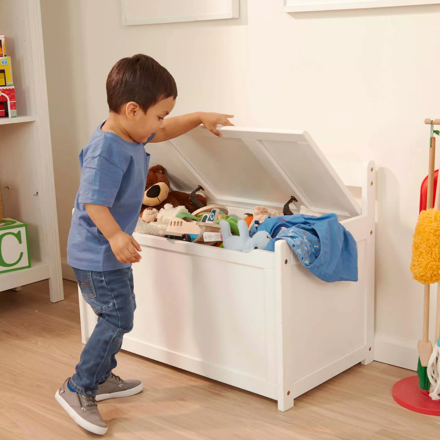 toy chest or bench