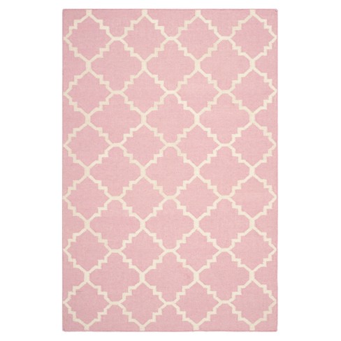 4'x6' Solid Area Rug Light Pink/Ivory - Safavieh