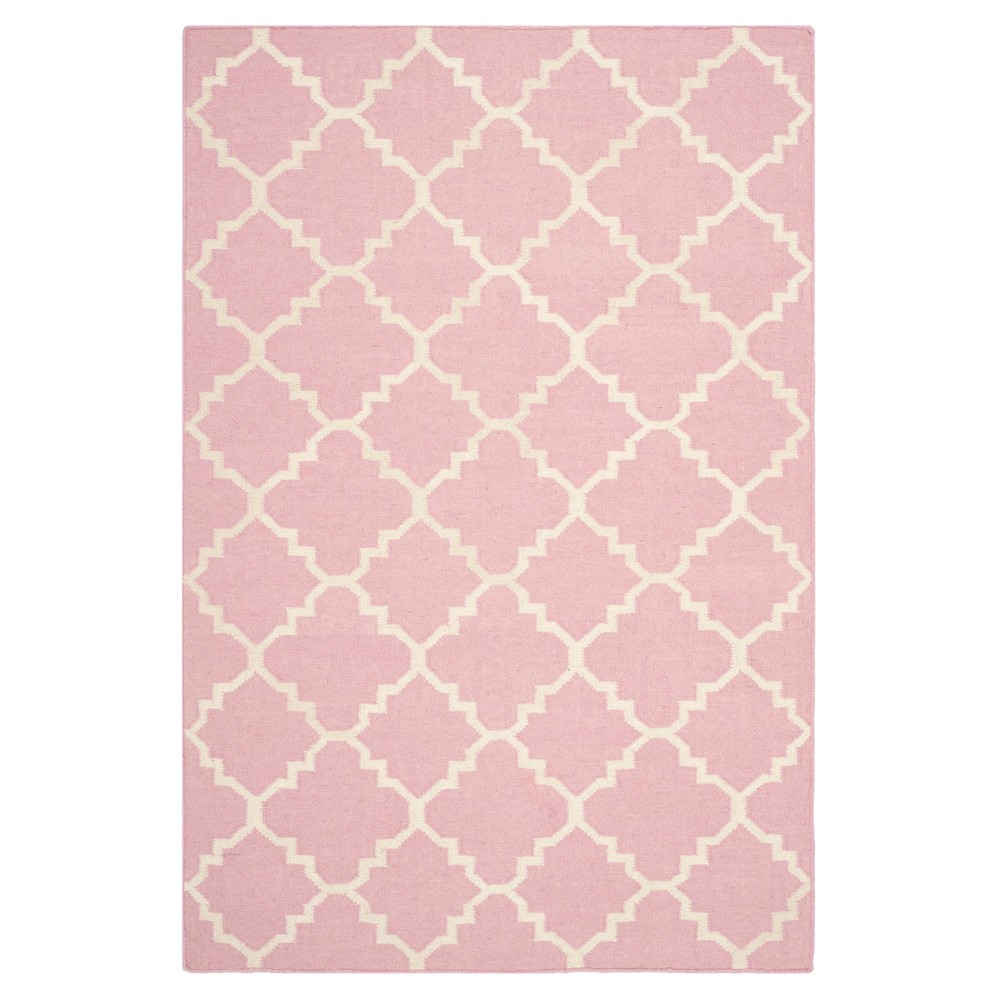 Pink/Ivory Quatrefoil Design Flatweave Woven Area Rug 4'X6' - Safavieh