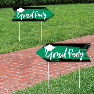 Big Dot of Happiness Green Grad - Best is Yet to Come - Green Graduation Party Sign Arrow - Double Sided Directional Yard Signs - Set of 2