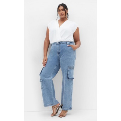 Women's Plus Size Karlee Pocket Wide Leg Jean - light denim | CITY CHIC