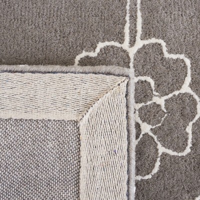Dark Grey and Ivory Floral Wool Silk 4' x 6' Area Rug