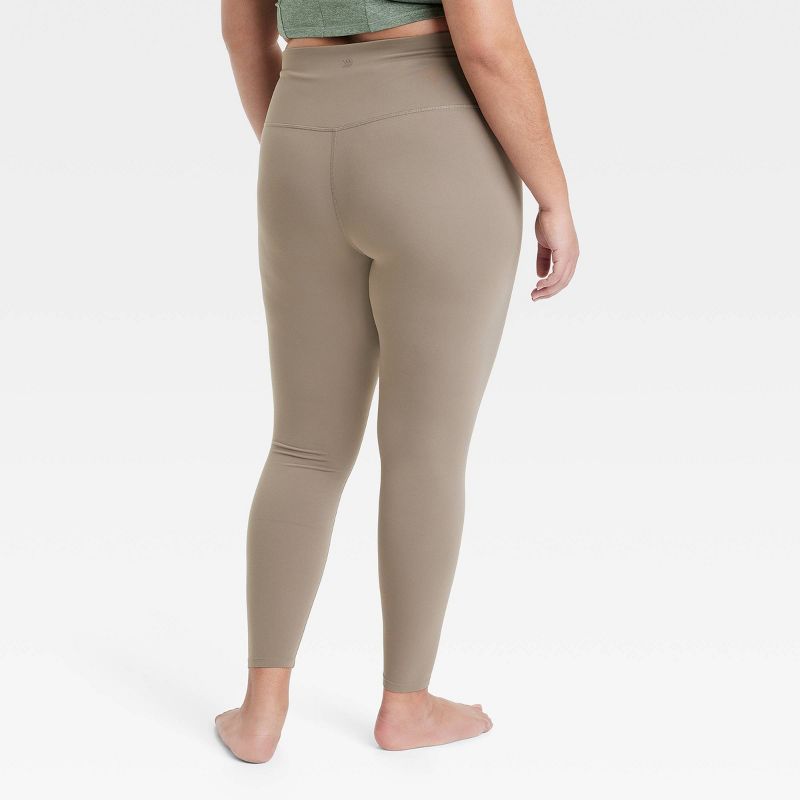 Women's Everyday Soft Ultra High-Rise Leggings - All In Motion™, 3 of 11